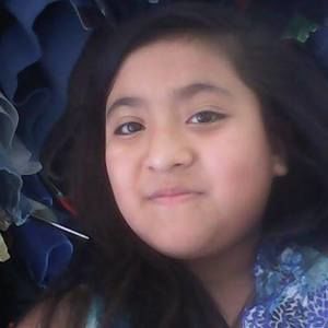 Meet your Posher, Priscila